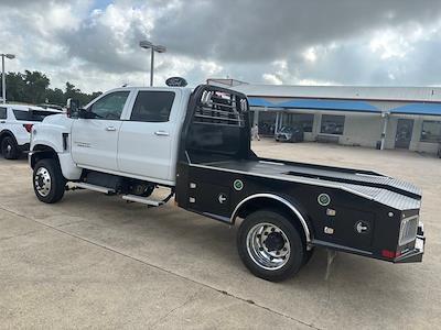 2023 Chevrolet Silverado 6500 Crew Cab DRW 4x4 Flatbed Truck for sale #735507P - photo 2