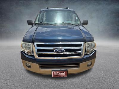 Used 2013 Ford Expedition - photo 2