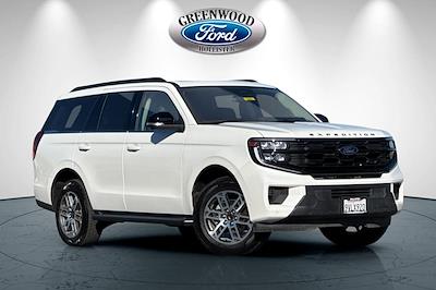 Used 2025 Ford Expedition - photo 1