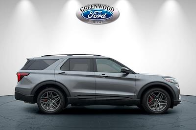 2025 Ford Explorer ST-Line 4WD SUV for sale #12370 - photo 2