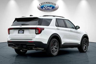 2025 Ford Explorer ST-Line 4WD SUV for sale #30367 - photo 2