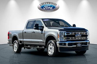 New 2026 Ford F-250 XLT Crew Cab 4WD Pickup for sale #30443 - photo 1