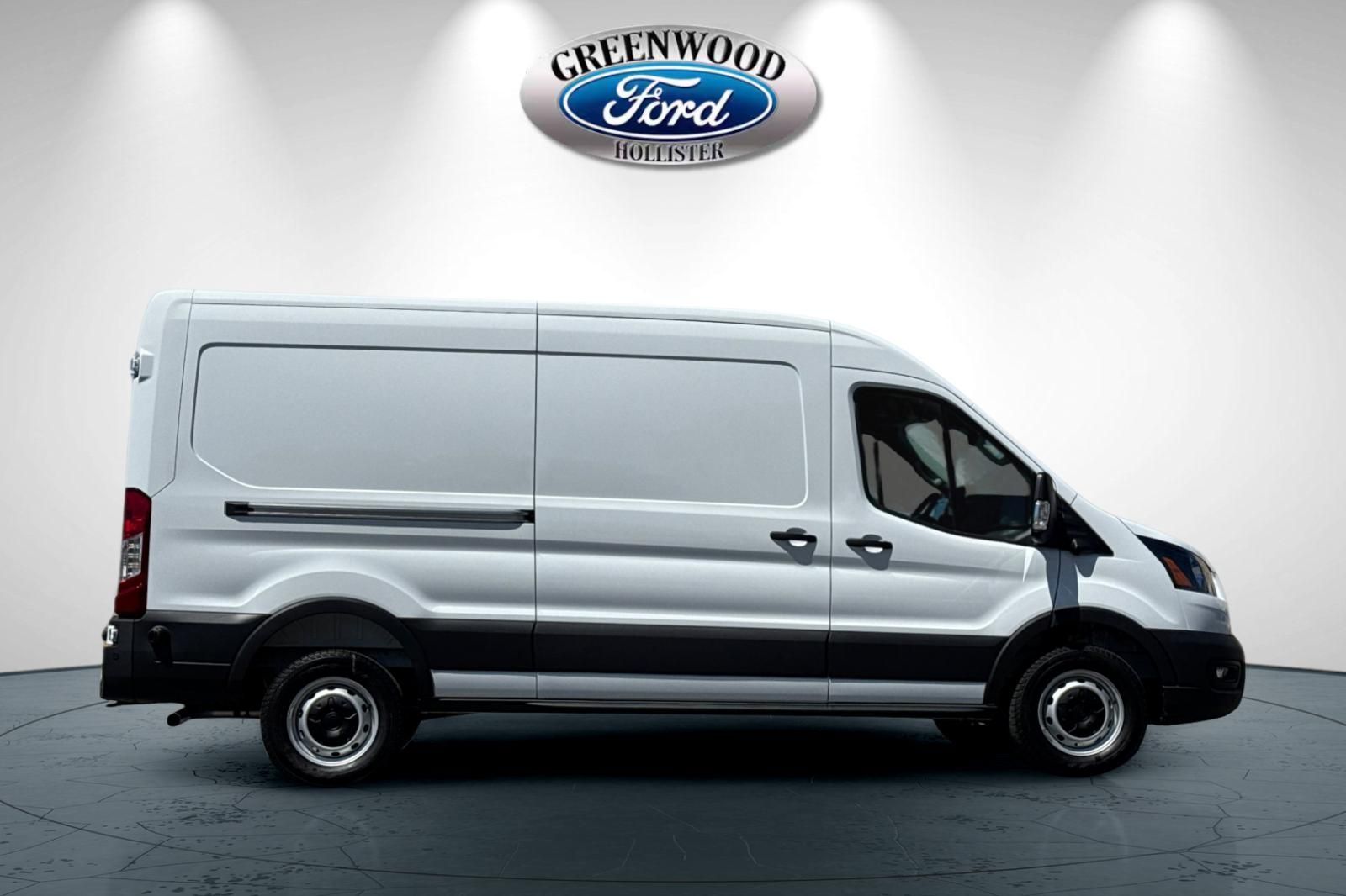 New 2026 Ford Transit 250 - photo 6