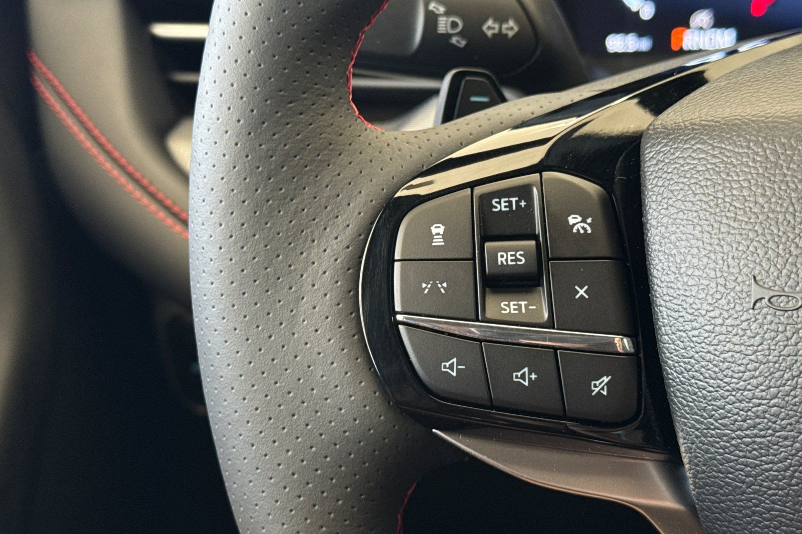 New 2026 Ford Explorer - photo 29