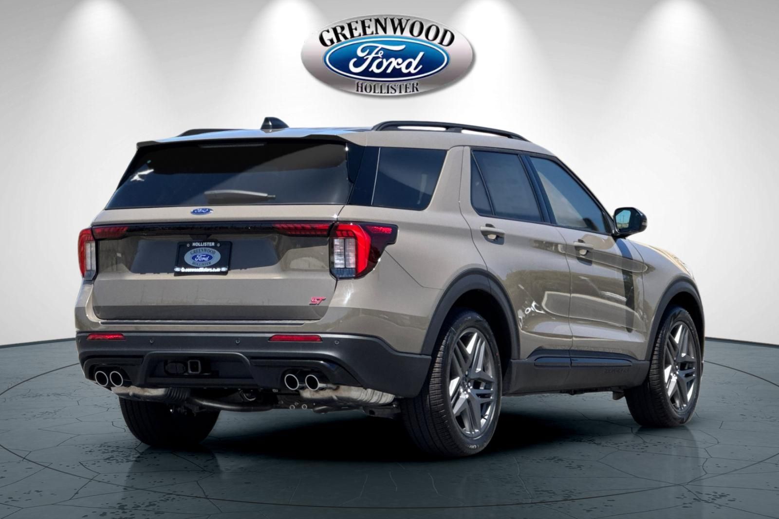 New 2026 Ford Explorer - photo 2