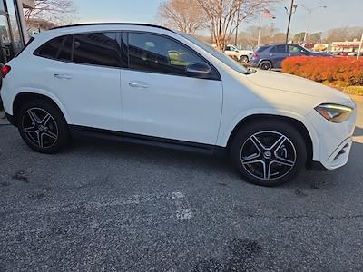 Used 2025 Mercedes-Benz GLA 250 - photo 1