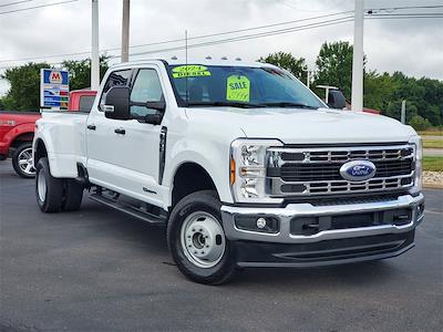 2024 Ford F-350 Crew Cab DRW 4WD Pickup for sale #F21219 - photo 2