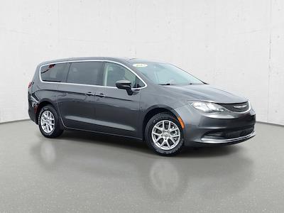 Used 2023 Chrysler Voyager - photo 1