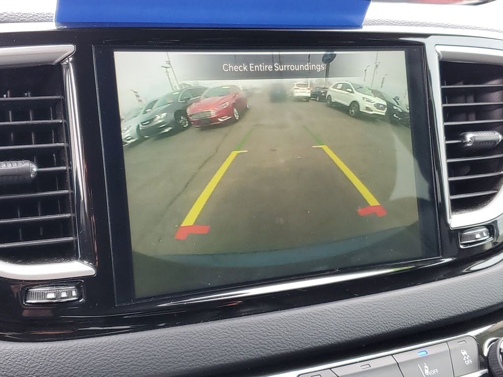 Used 2023 Chrysler Pacifica - photo 13