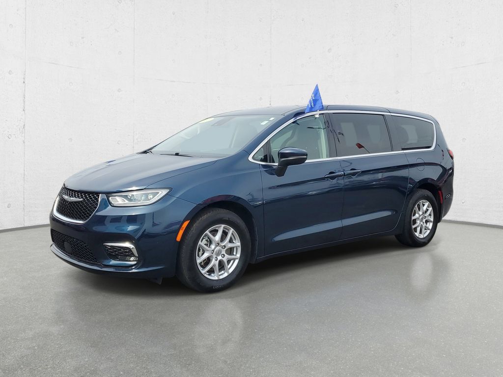 Used 2023 Chrysler Pacifica - photo 31