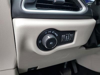 Used 2023 Chrysler Pacifica - photo 1