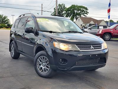 2007 Mitsubishi Outlander 4WD SUV for sale #F3596B - photo 2