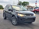 2007 Mitsubishi Outlander 4WD SUV for sale #F3596B - photo 2