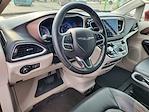 2018 Chrysler Pacifica FWD Minivan for sale #F3610A - photo 8