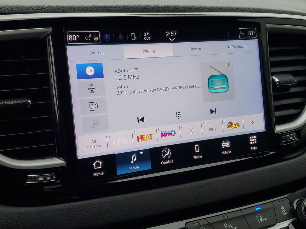 Used 2024 Chrysler Pacifica - photo 7