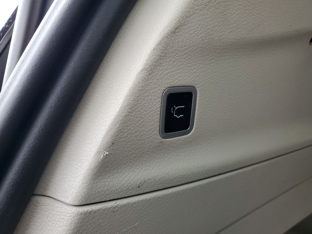 Used 2024 Chrysler Pacifica - photo 21