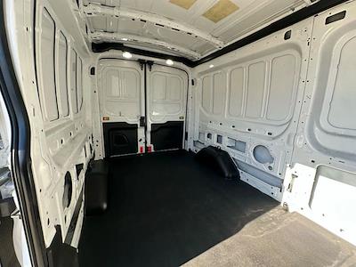 Used 2019 Ford Transit 250 - photo 1