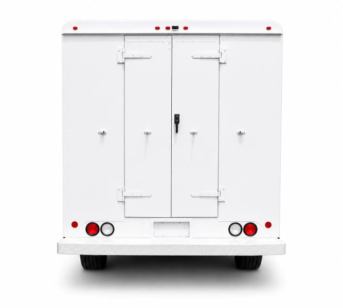 Used 2017 Ford E-350 - photo 2