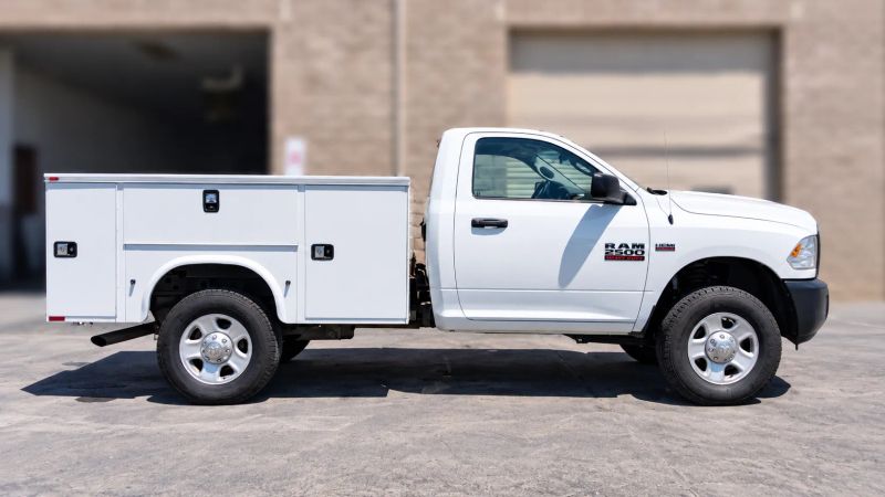 Used 2016 Ram 2500 - photo 2