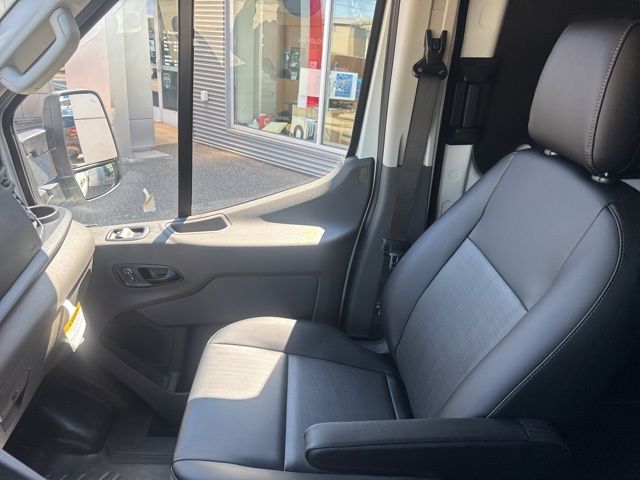 New 2026 Ford Transit 250 - photo 28