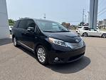 2017 Toyota Sienna 4x4 Minivan for sale #FP2318A - photo 5