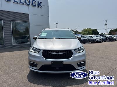 2023 Chrysler Pacifica FWD Minivan for sale #FP2512 - photo 2