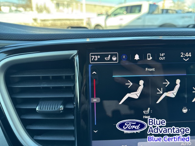 Used 2024 Chrysler Pacifica - photo 23