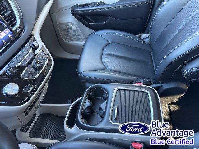 Used 2024 Chrysler Pacifica - photo 30