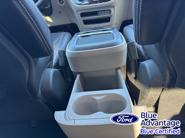 Used 2024 Chrysler Pacifica - photo 37