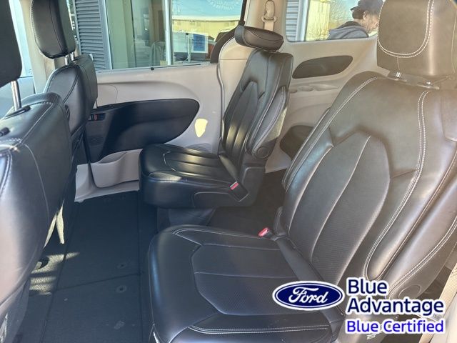 Used 2024 Chrysler Pacifica - photo 38