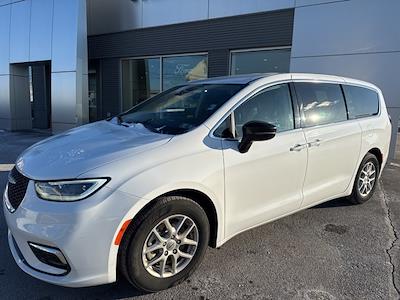 Used 2024 Chrysler Pacifica Touring L Minivan for sale #FP2690 - photo 2