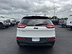 2017 Jeep Cherokee 4x2 SUV for sale #HW586542 - photo 5