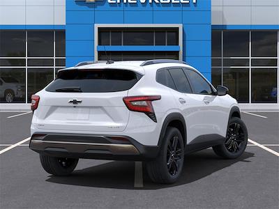 2025 Chevrolet Trax FWD SUV for sale #SC248304 - photo 2