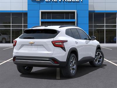 2025 Chevrolet Trax FWD SUV for sale #SC272343 - photo 2
