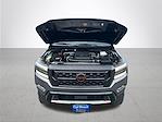 2024 Nissan Frontier Crew Cab 4WD Pickup for sale #211438 - photo 5