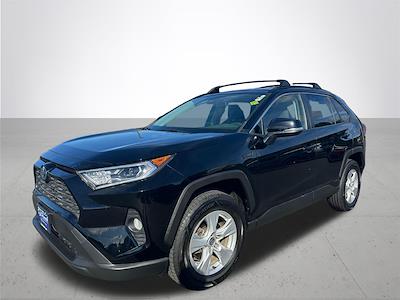 Used 2021 Toyota RAV4 - photo 1
