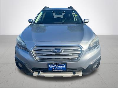 2017 Subaru Outback AWD SUV for sale #212076 - photo 2