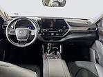 2023 Toyota Highlander AWD SUV for sale #385384 - photo 12