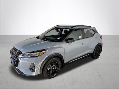 Used 2021 Nissan Kicks - photo 1