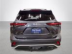 2021 Toyota Highlander FWD SUV for sale #413124 - photo 12