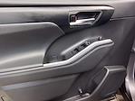 2021 Toyota Highlander FWD SUV for sale #413124 - photo 21
