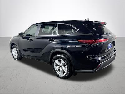 2023 Toyota Highlander FWD SUV for sale #669537 - photo 2