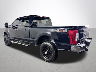 2018 Ford F-250 Crew Cab 4x4 Pickup for sale #669538 - photo 2