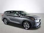 2023 Toyota Highlander AWD SUV for sale #708689 - photo 5