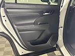 Used 2020 Toyota Highlander XLE AWD SUV for sale #708732 - photo 20