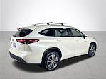 Used 2020 Toyota Highlander XLE AWD SUV for sale #708732 - photo 7