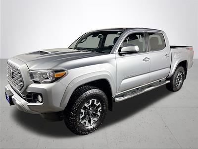 Used 2020 Toyota Tacoma - photo 1