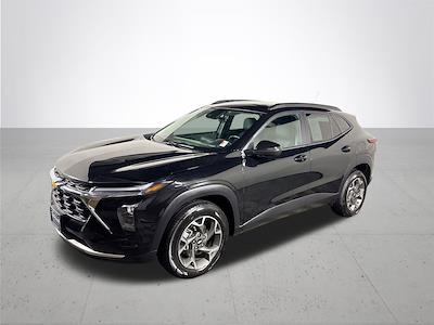 2024 Chevrolet Trax FWD SUV for sale #836658 - photo 2