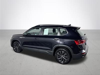 2022 Volkswagen Taos AWD SUV for sale #836666 - photo 2