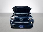 Used 2018 Toyota Tacoma SR5 Double Cab 4x4 Pickup for sale #B210195 - photo 5